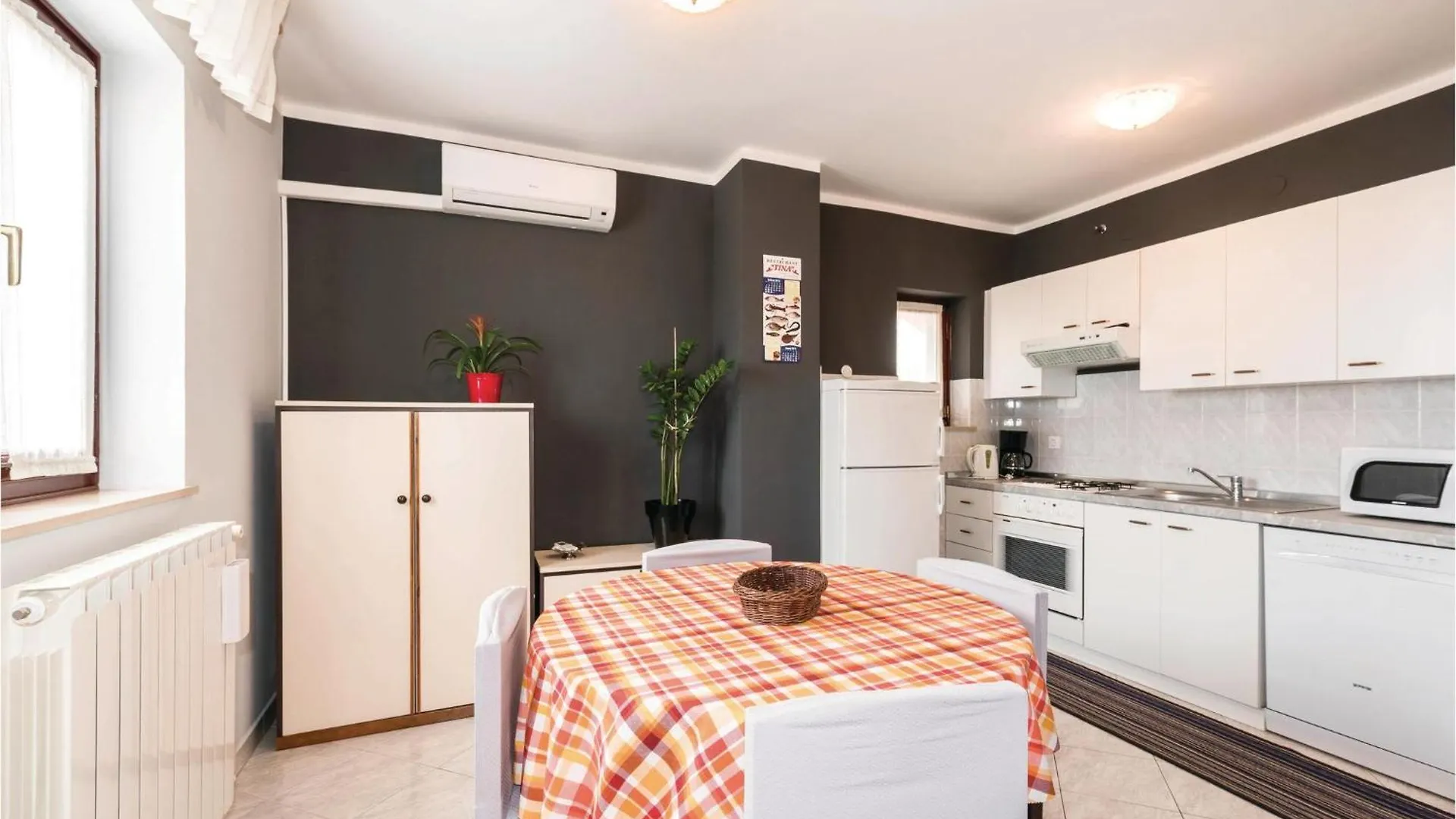 Holiday home Vinez V Croacia
