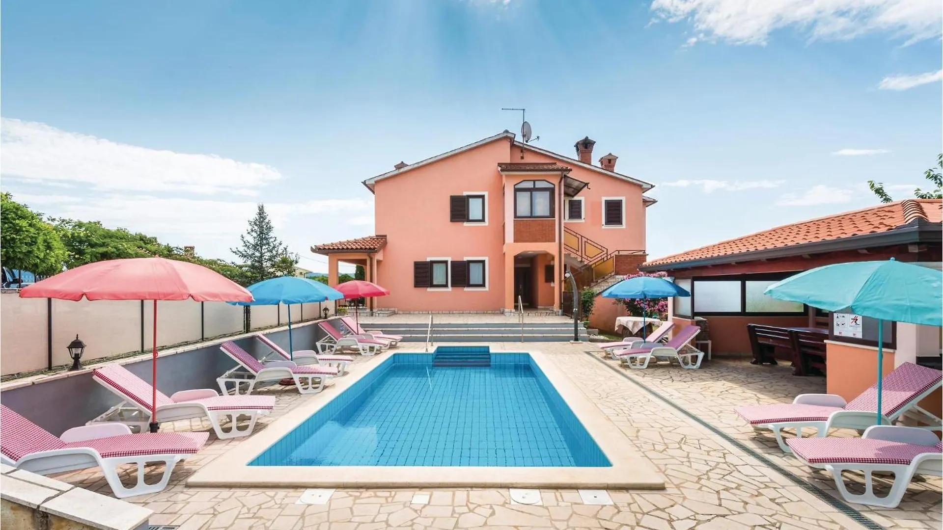 Holiday home Vinez V
